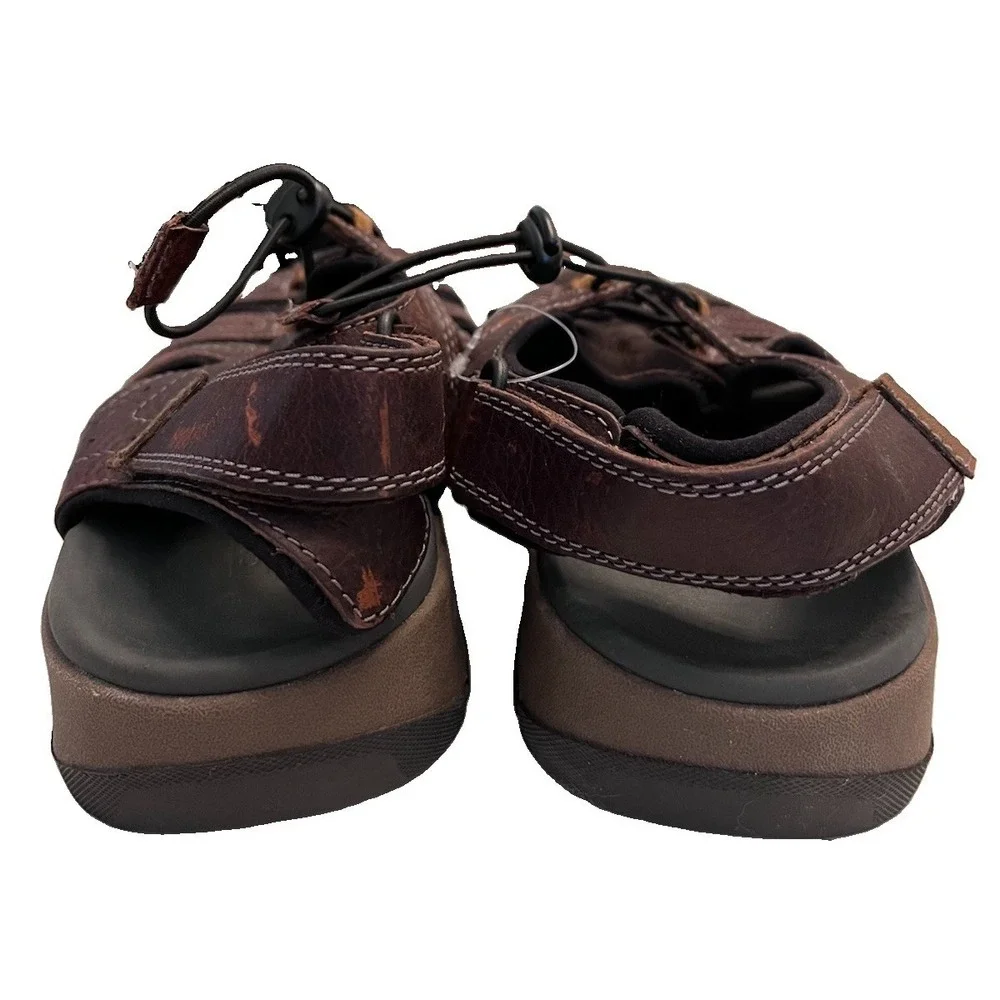 New CLARK'S Sz 13 Brixby Cove Dark Brown Leather Fisherman Sandals Pls Read Flaw